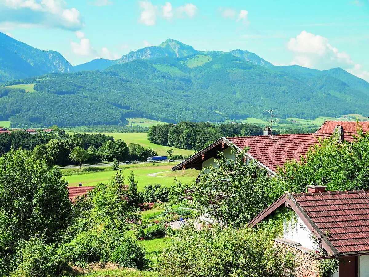 Hotel Garni Alpenblick Bergen  Bed & Breakfast Bergen (Traunstein)