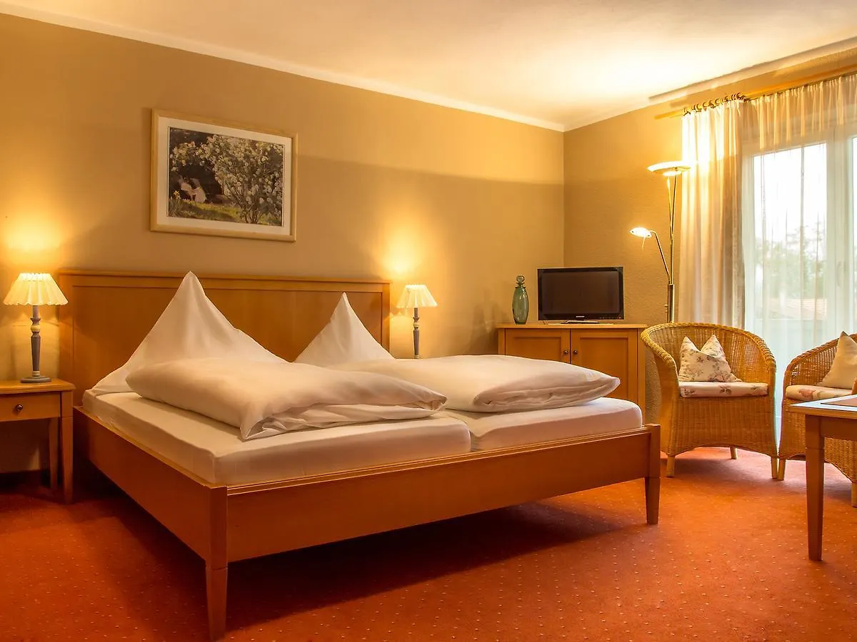 Hotel Garni Alpenblick Bergen  Bed & Breakfast Bergen (Traunstein)