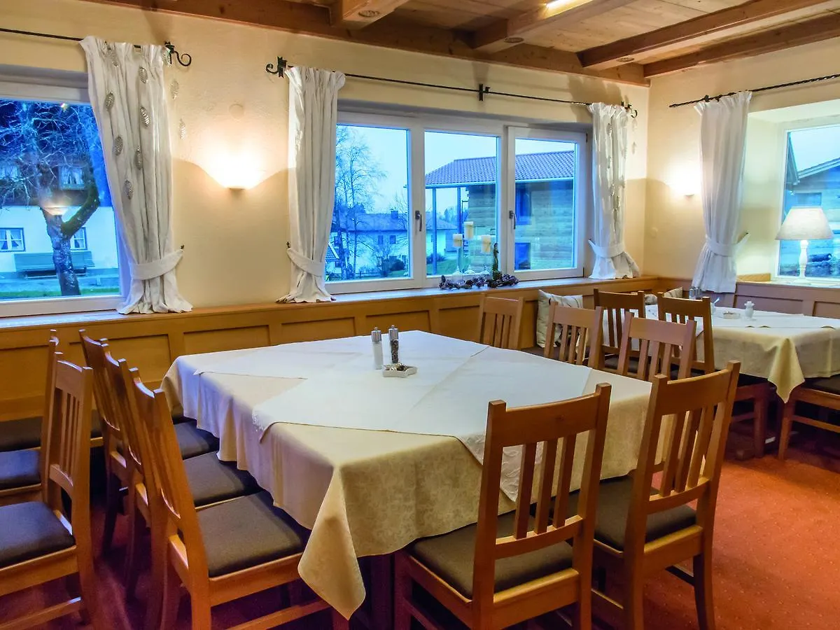 Hotel Garni Alpenblick Bergen  3*, Bergen (Traunstein)